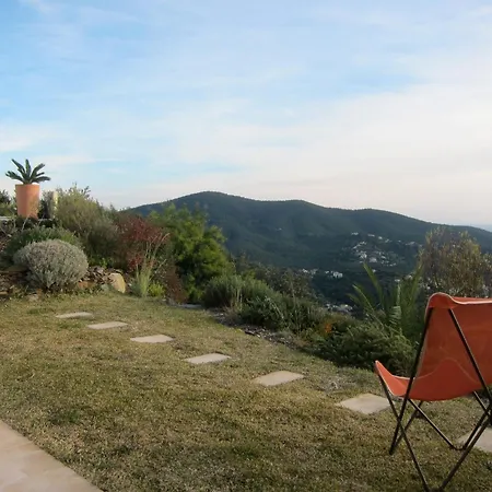 Villa Belle Et Grande Contemporaine, Piscine, Vue